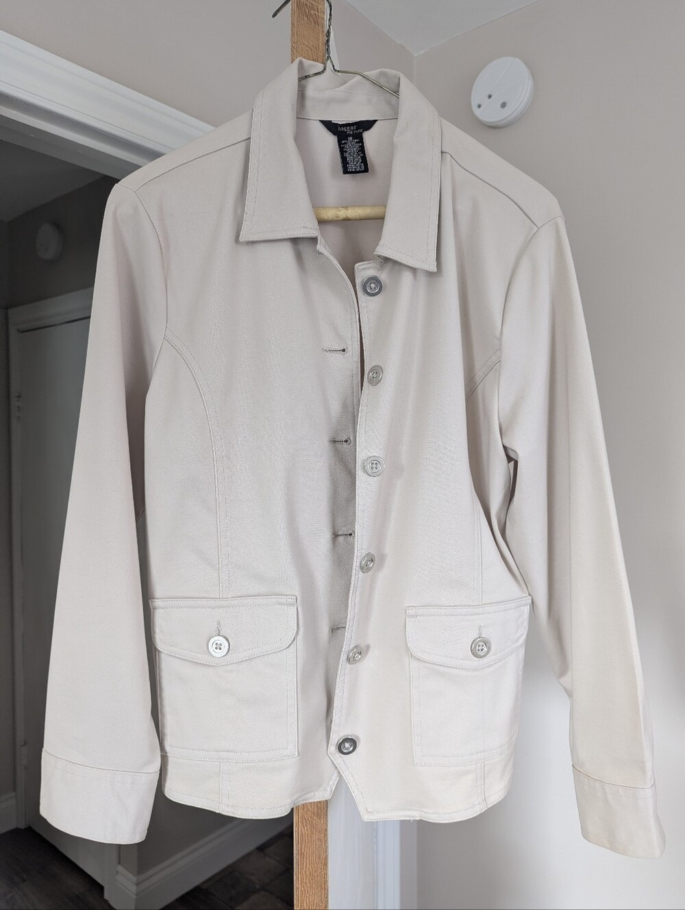 Haggar Women’s Light Button-Front Jacket